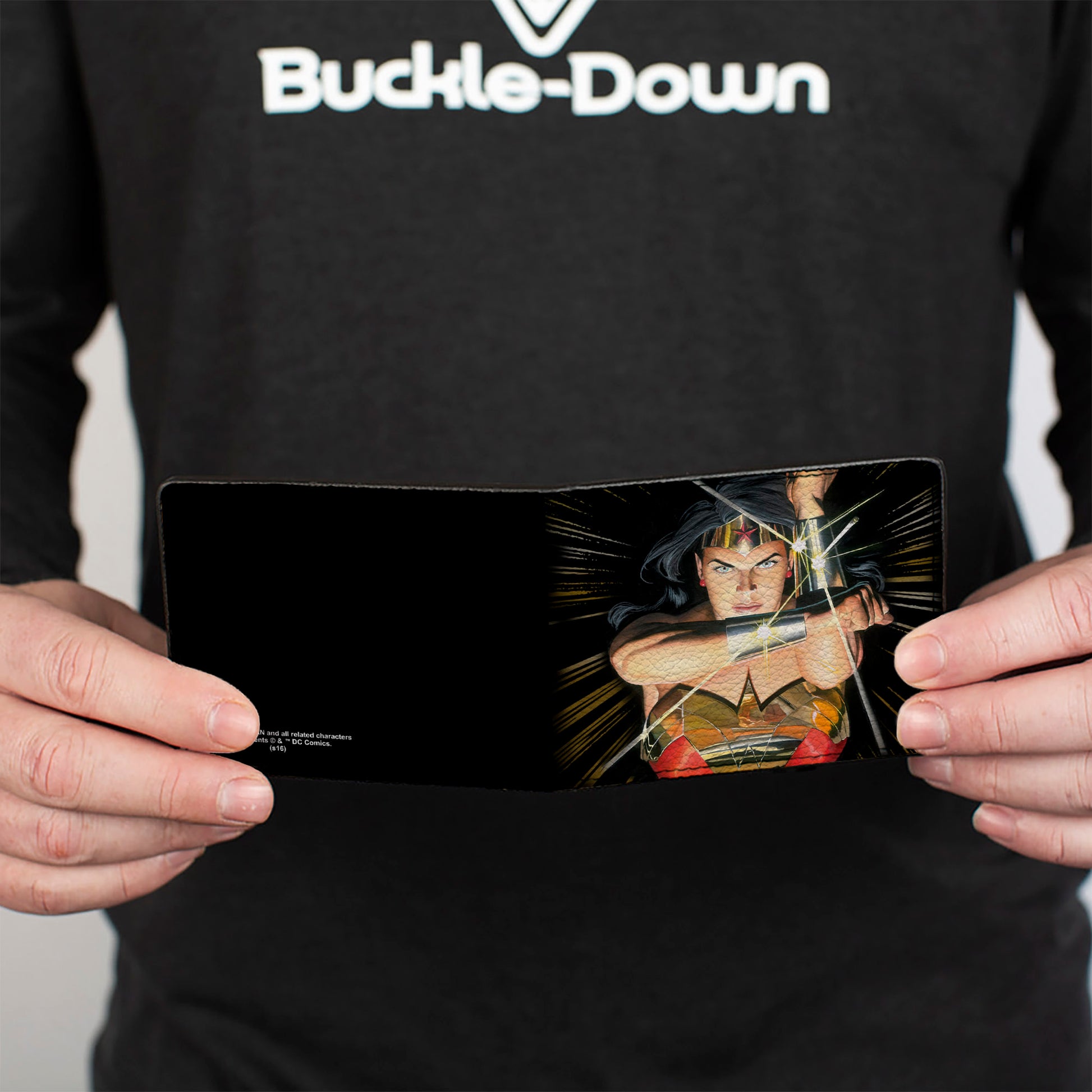 Bi-Fold Wallet - Wonder Woman Mythology Crossed Pose Bi-Fold Wallets DC Comics