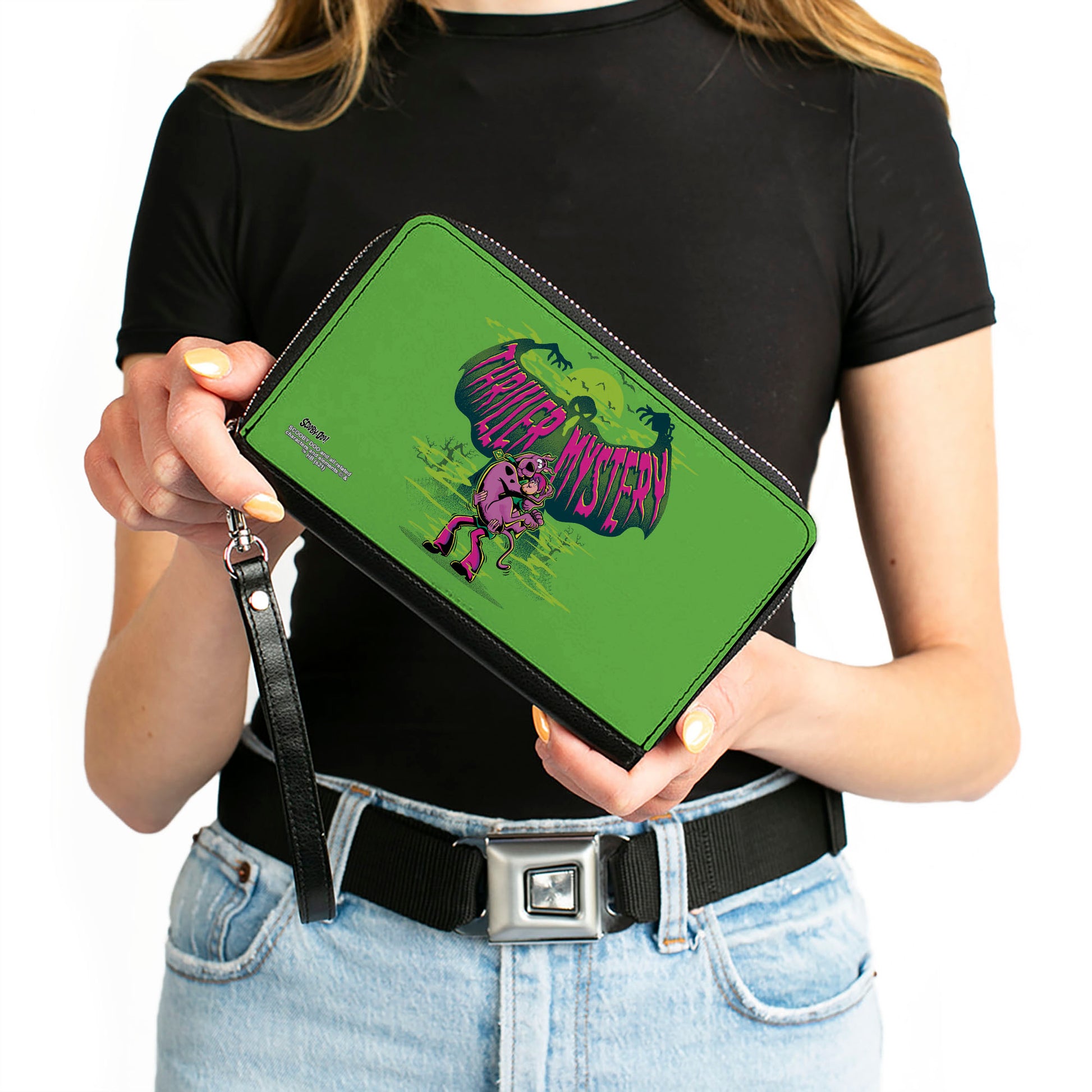 Women's PU Zip Around Wallet Rectangle - Shaggy Carrying Scooby-Doo THRILLER MYSTERY Ghost Greens Clutch Zip Around Wallets Scooby Doo   