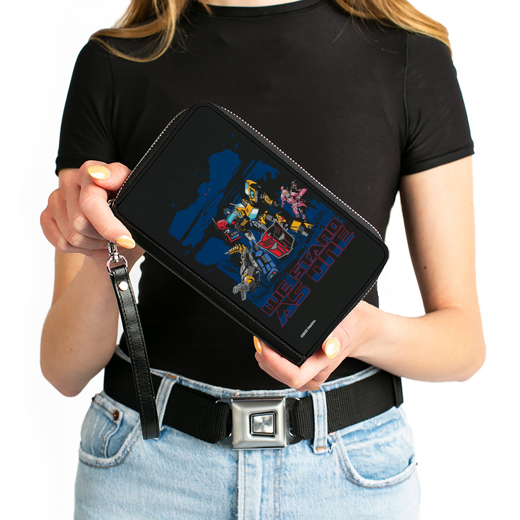 PU Zip Around Wallet Rectangle - Transformers Autobots WE STAND AS ONE Group Pose Black/Blue/Red Clutch Zip Around Wallets Transformers