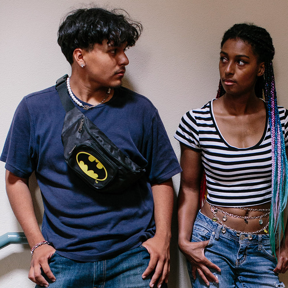 Fanny Pack - Batman Bat Signal Black Yellow Fanny Packs DC Comics   