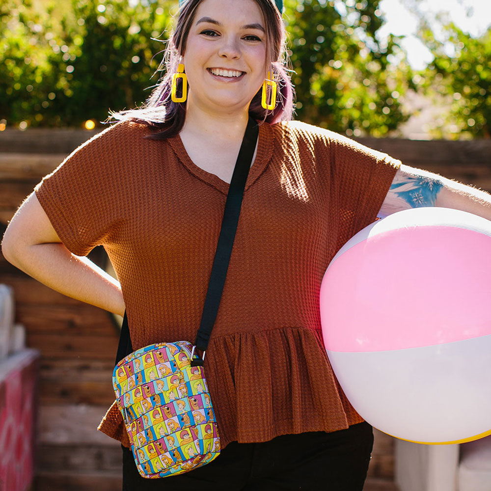 Women's Crossbody Wallet - Scooby Doo 5-Character Face Blocks Multi Color Crossbody Bags Hanna Barbera